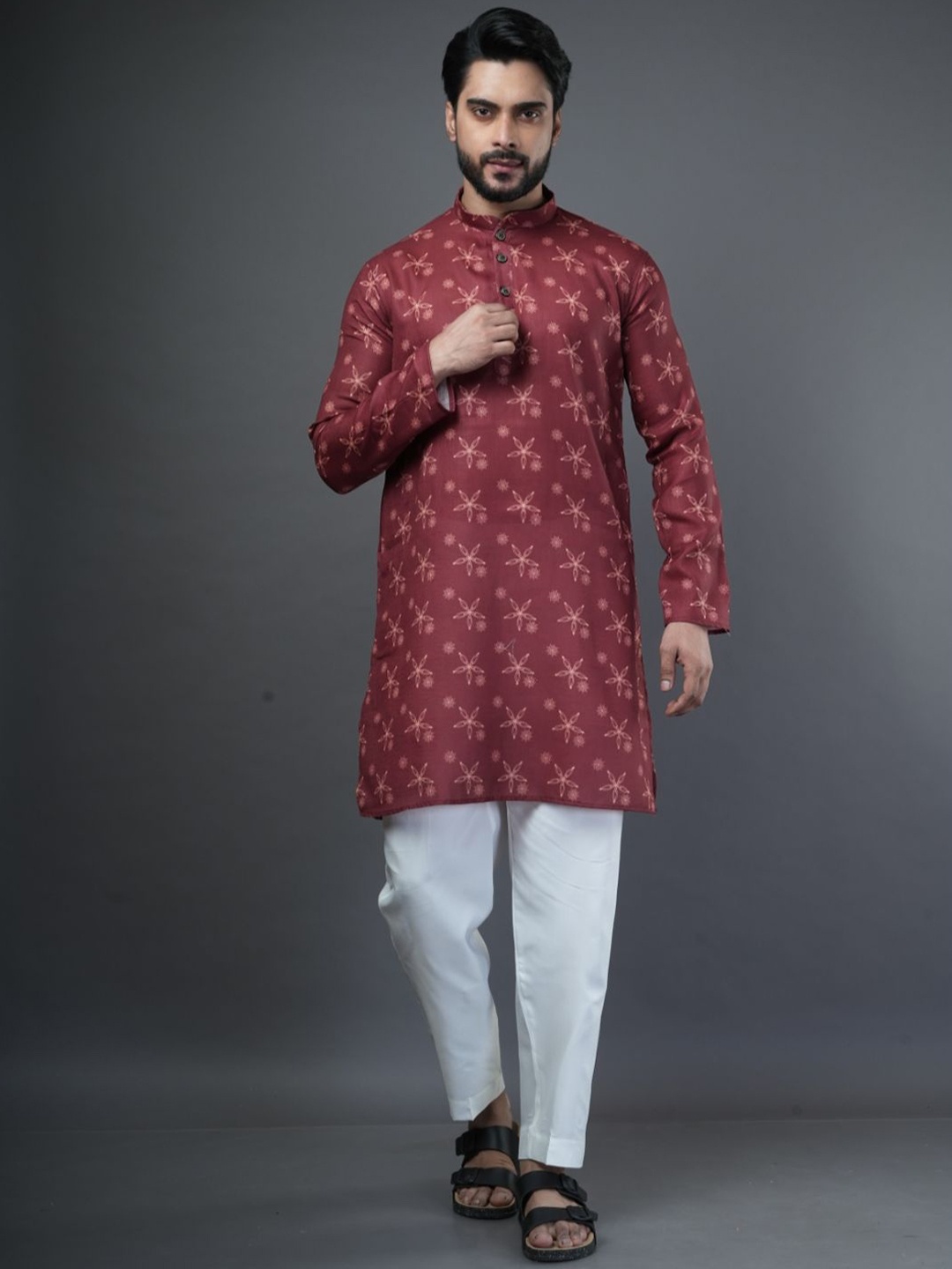 

ARYA Men Printed Regular Linen Kurta with Pyjamas, Brown