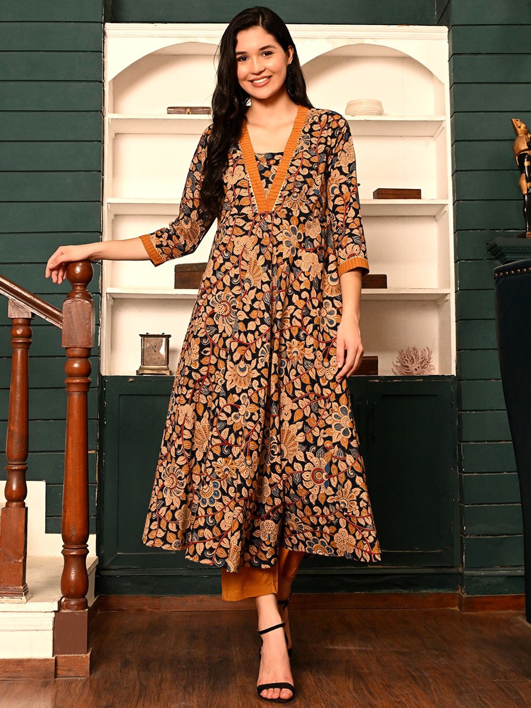 

KALINI Women Floral Printed Regular Pure Cotton Kurta with Trousers, Mustard
