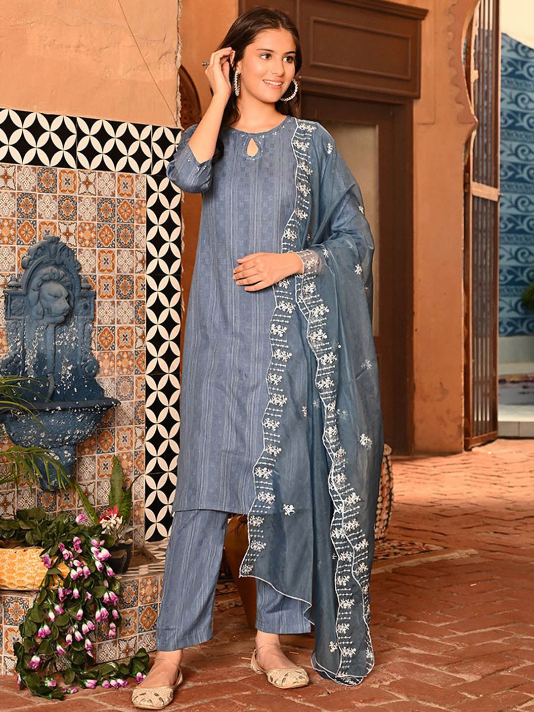 

KALINI Women Regular Kurta with Trousers & With Dupatta, Blue