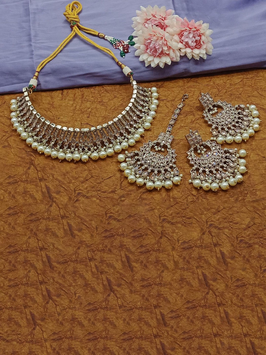 

PADMAWATI BANGLES PVT LDT Gold-Plated Crystal-Studded & Beaded Jewellry Set