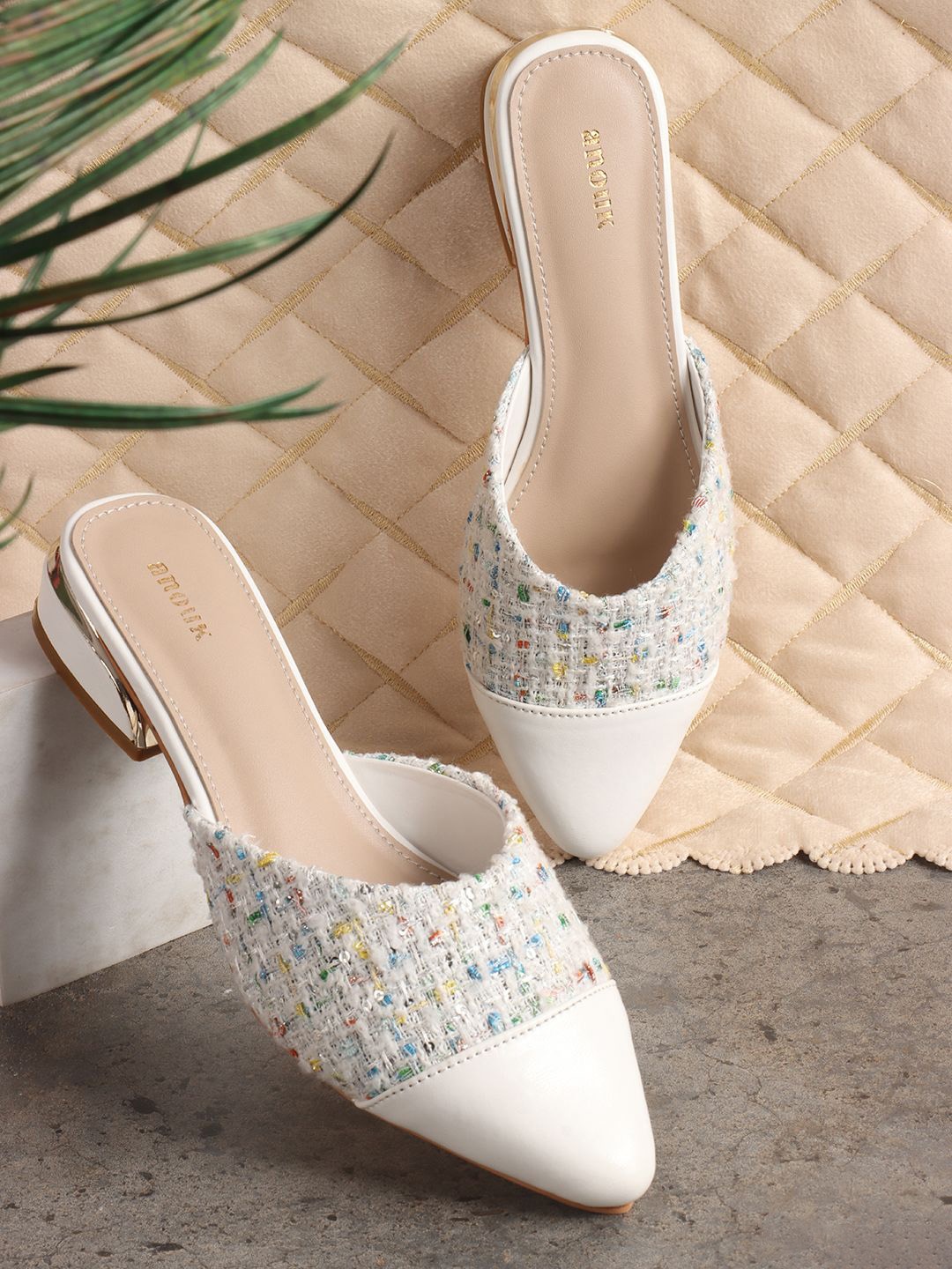 

Anouk Colourblocked Party Block Mules, White