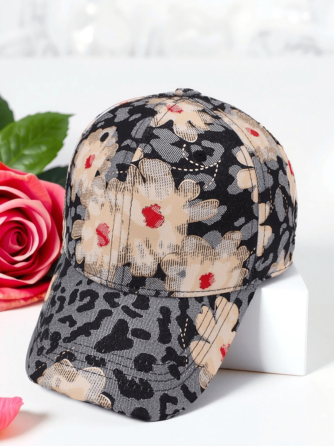 

JENNA Girls Printed Baseball Cap, Black