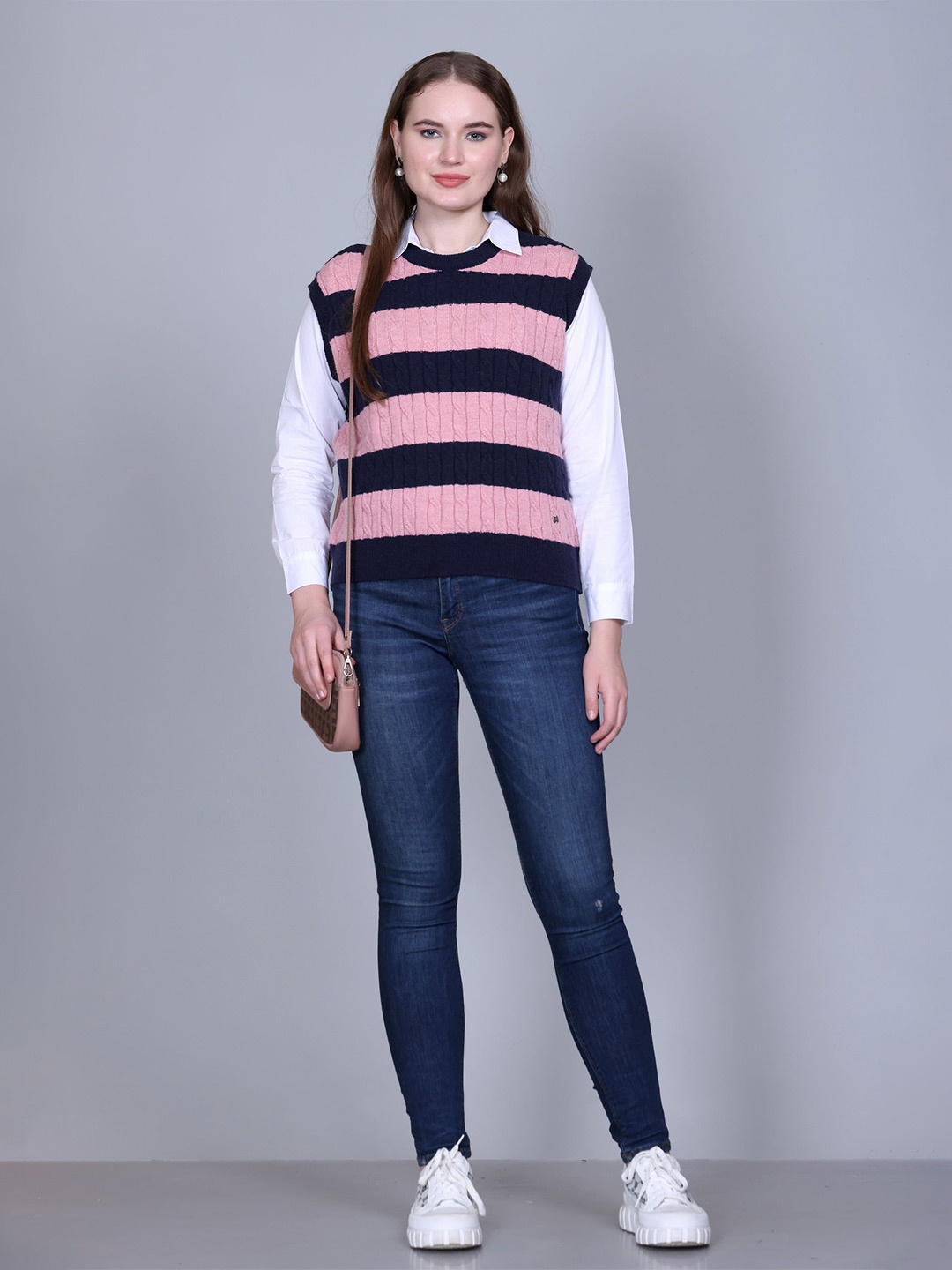 

GOSHA & MAU Women Striped Sweater Vest, Pink