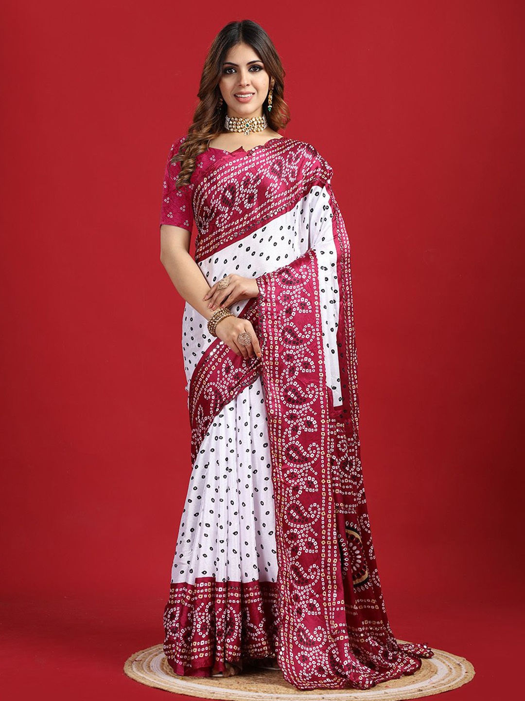 

NIRMAL CREATION Bandhani Mirror Work Silk Blend Designer Bandhani Saree, White