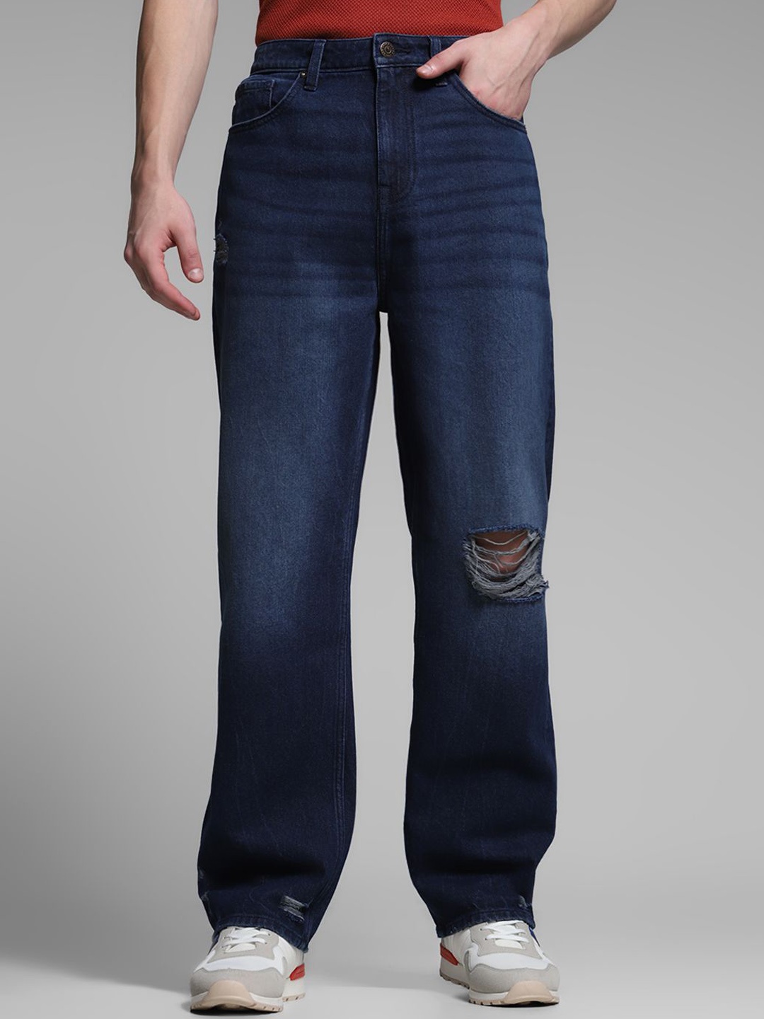 

Jack & Jones Men Wide Leg High-Rise Highly Distressed Light Fade Jeans, Blue