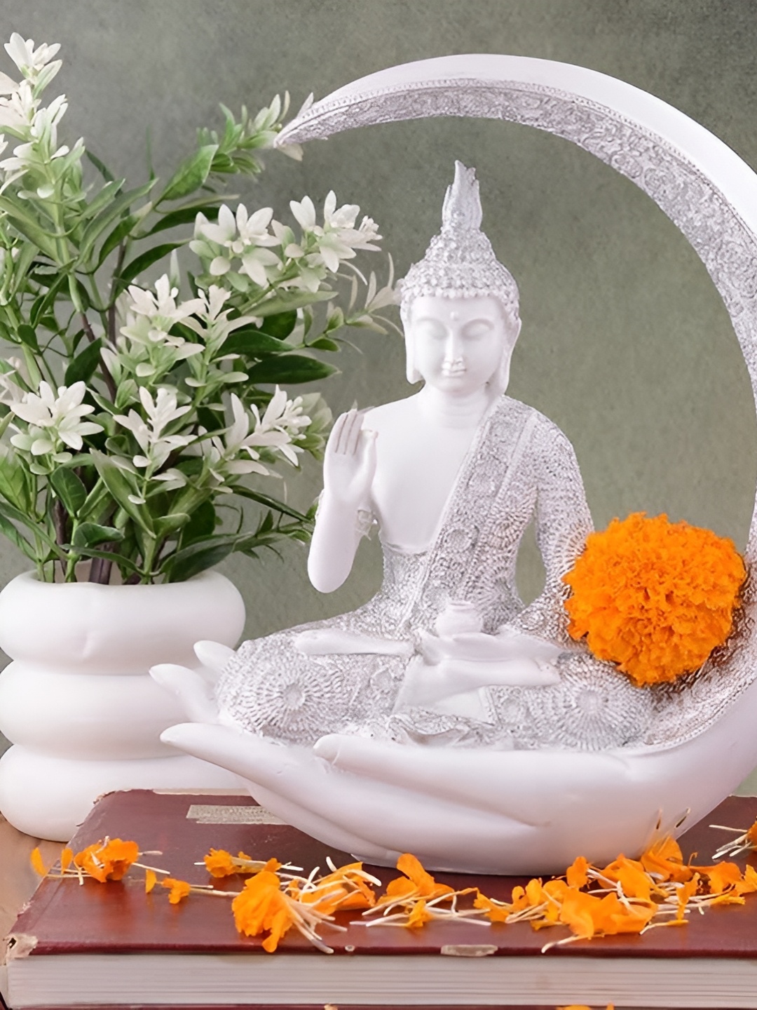 

Zart White Buddha Idol Showpiece