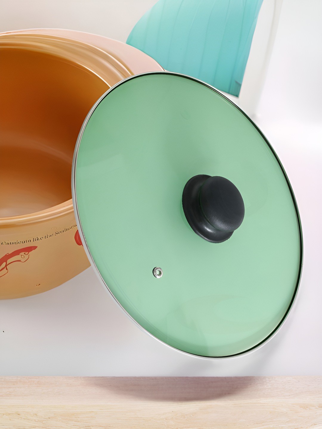 

The Better Home Green & Black Glass Pot Lid