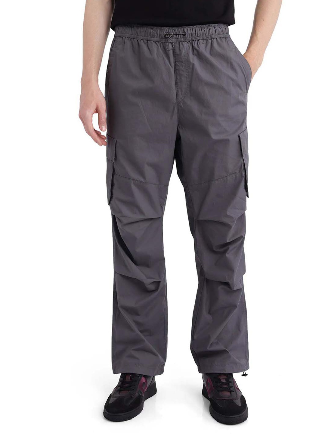 

RARE RABBIT Men Trousers, Grey