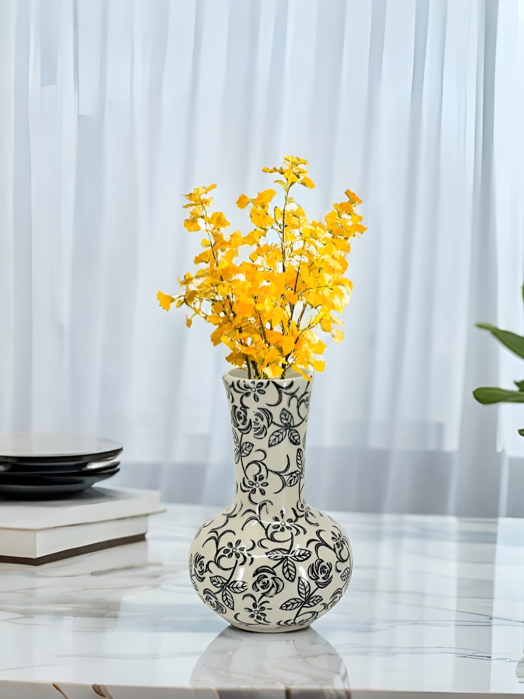 

The Decor Lane Black & White Floral Printed Ceramic Pottery Vases