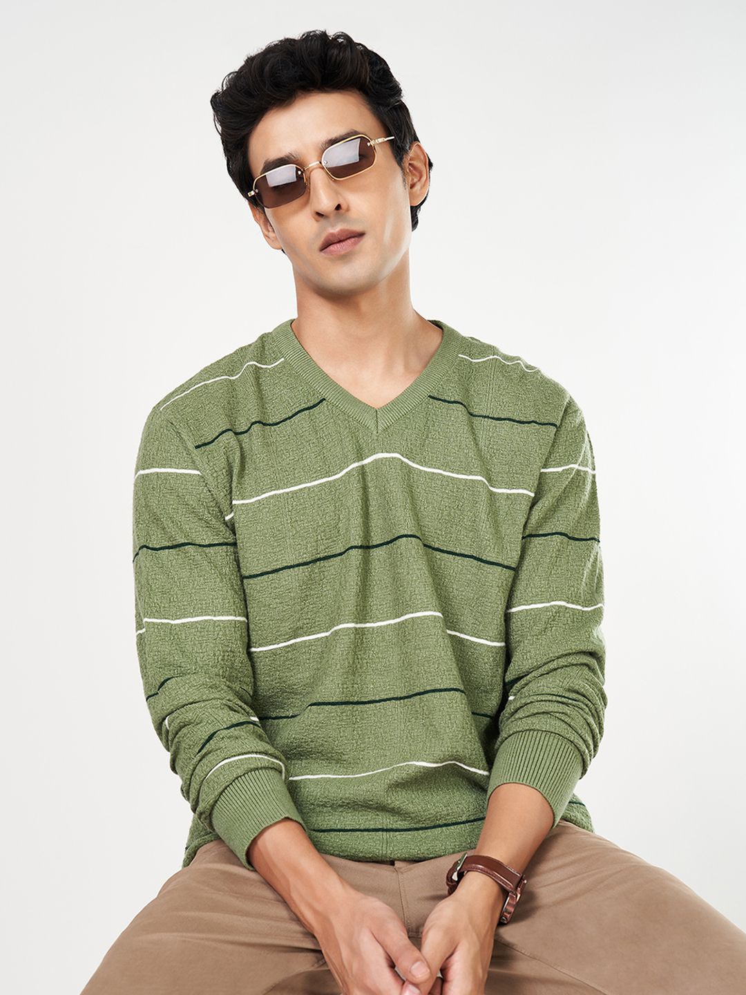 

BYFORD by Pantaloons Men Striped Pullover, Olive