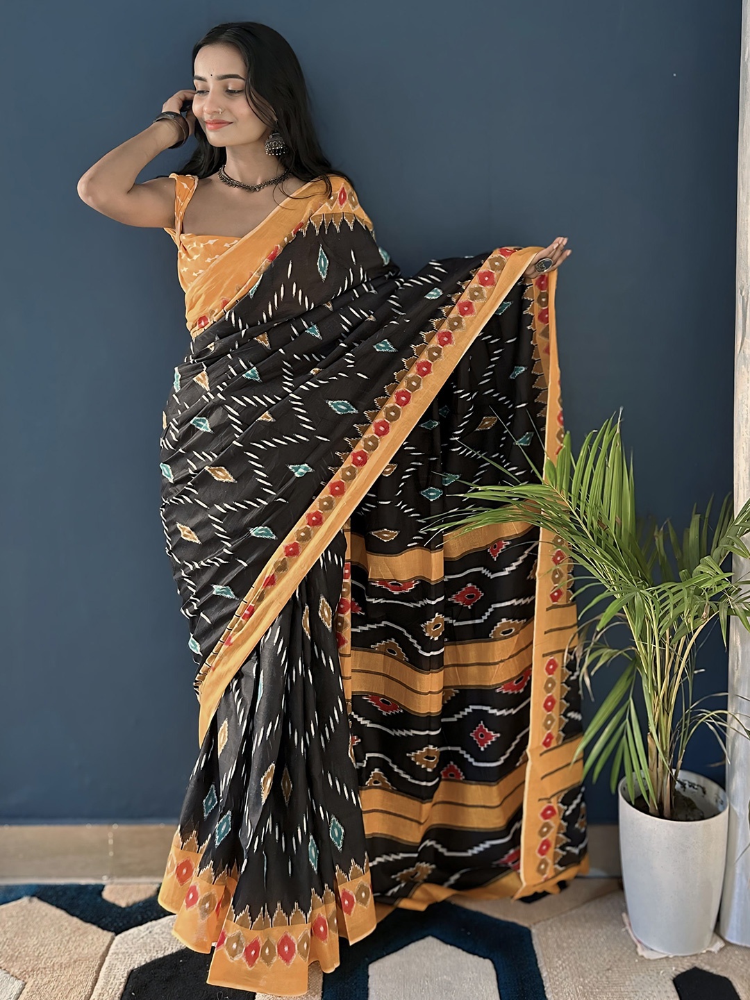 

HERE&NOW Kalamkari Printed Pure Cotton Bagru Saree, Black