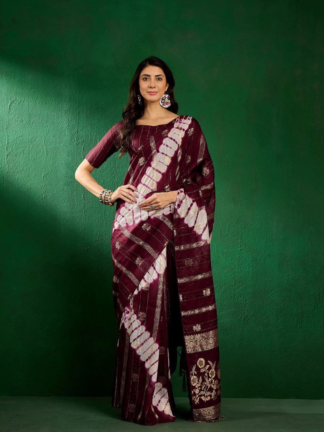 

A.V.M Prints Woven Design Tie and Dye Zari Saree, Purple
