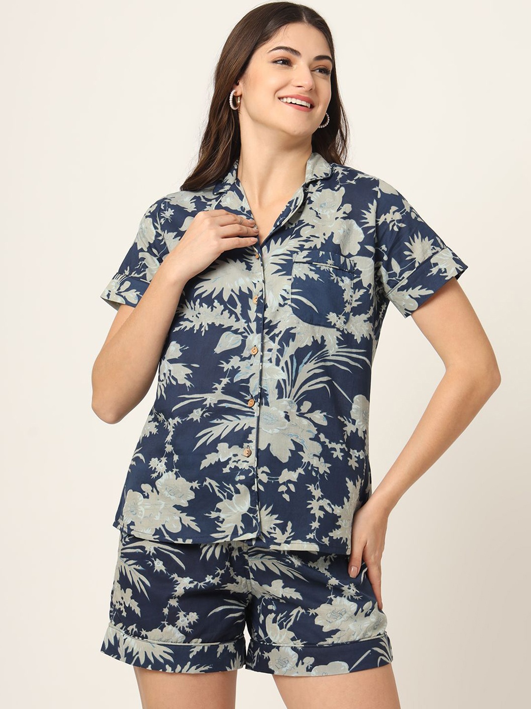 

Divena Women Floral Printed Shirt Collar Night suit, Navy blue