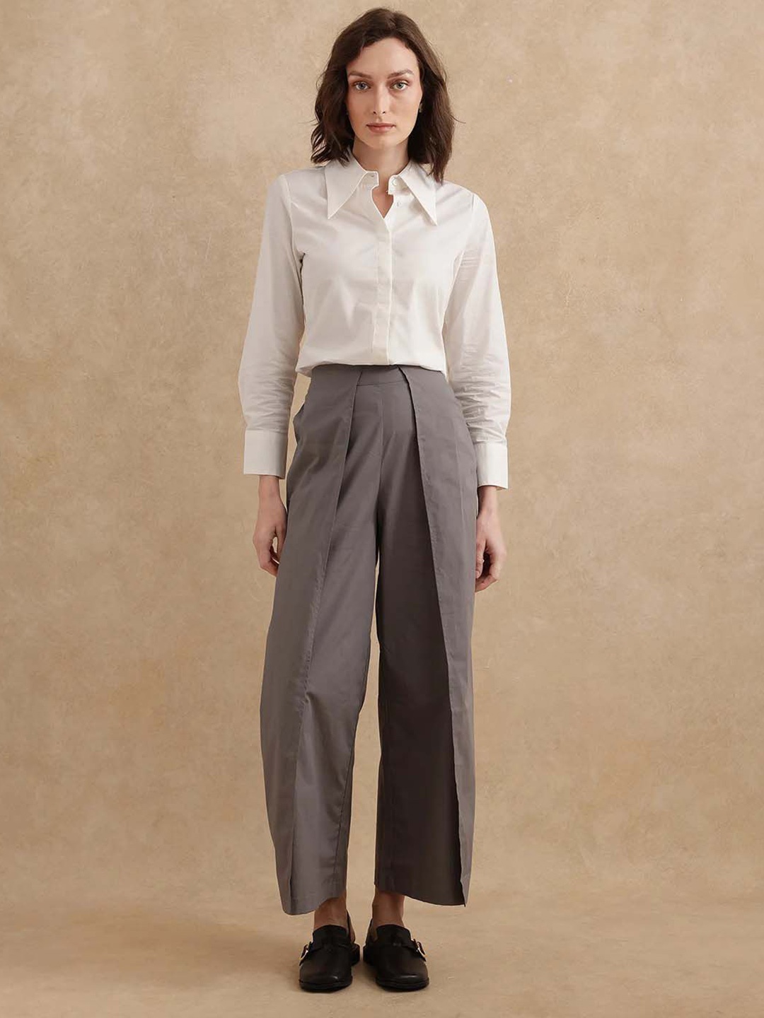 

RAREISM Women Tailored Loose Fit High-Rise Pleated Trousers, Grey
