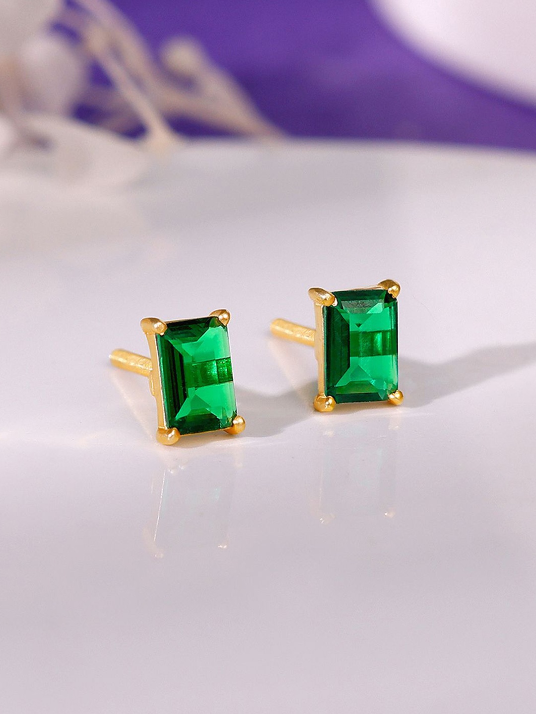 

GIVA Contemporary Studs Earrings, Gold