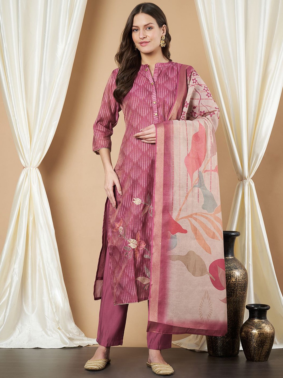 

all about you Women Floral Embroidered Regular Chanderi Cotton Kurta with Trousers & With Dupatta, Peach