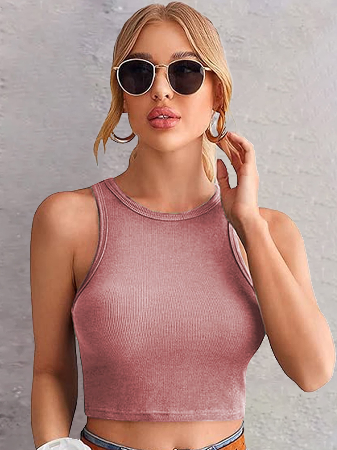 

Swaranjali Keyhole Neck Tank Crop Top, Peach