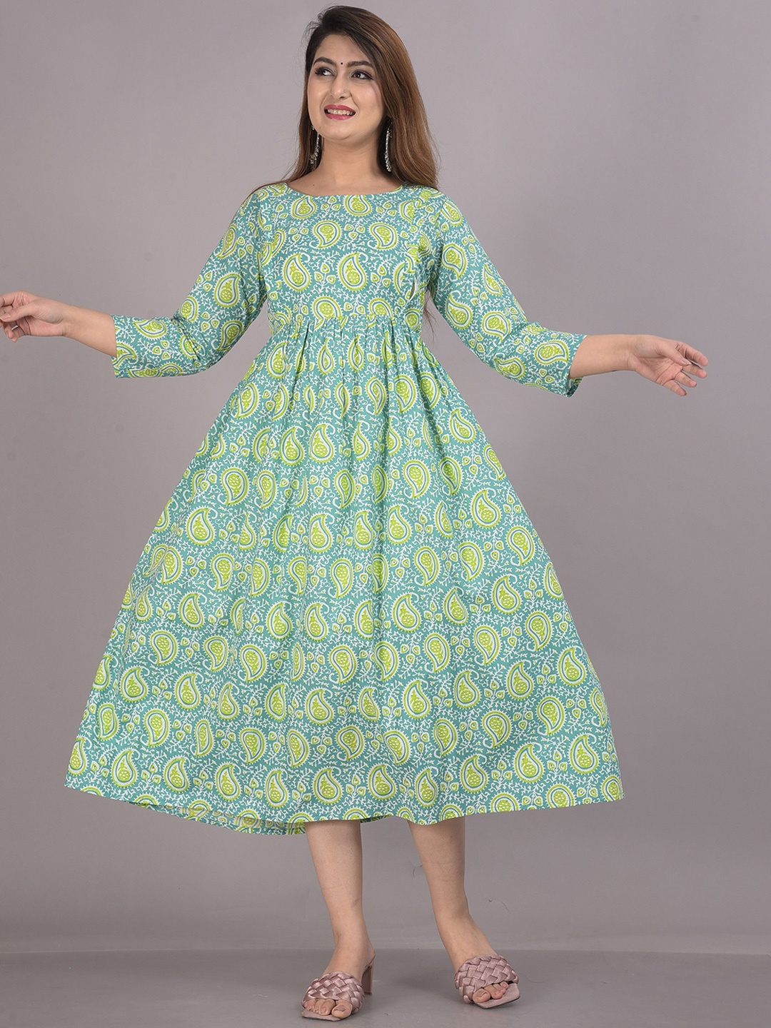 

Aarti Fashion Women Floral Printed Floral Maternity Anarkali Kurta, Green