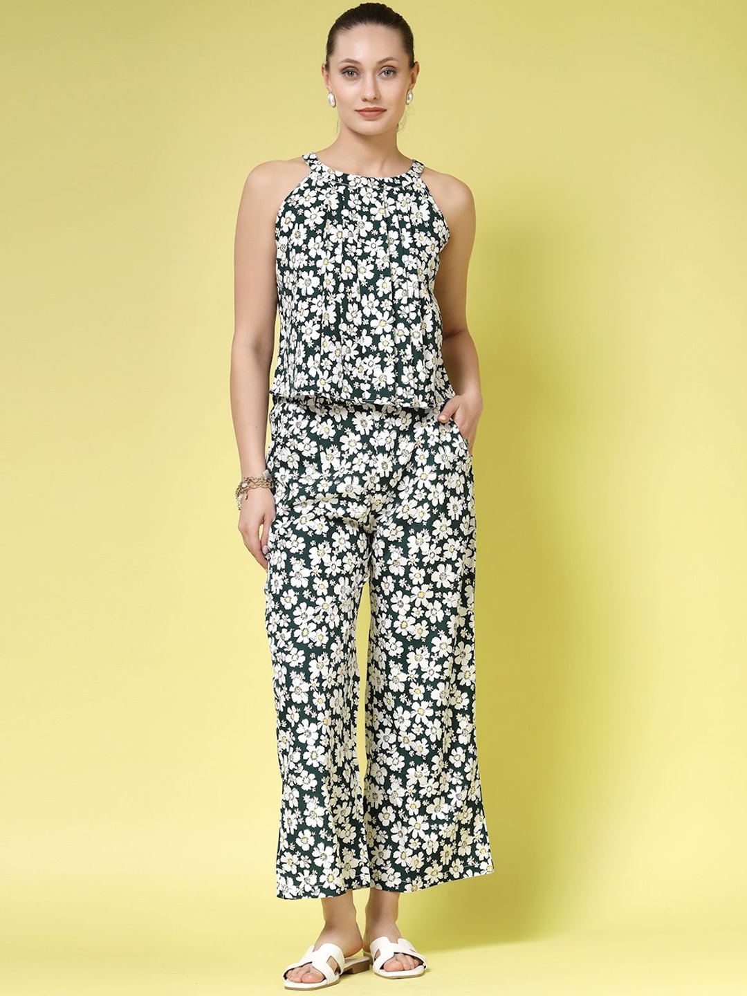 

BEING NAUGHTY Printed Top With Palazzos Co-Ords, Green