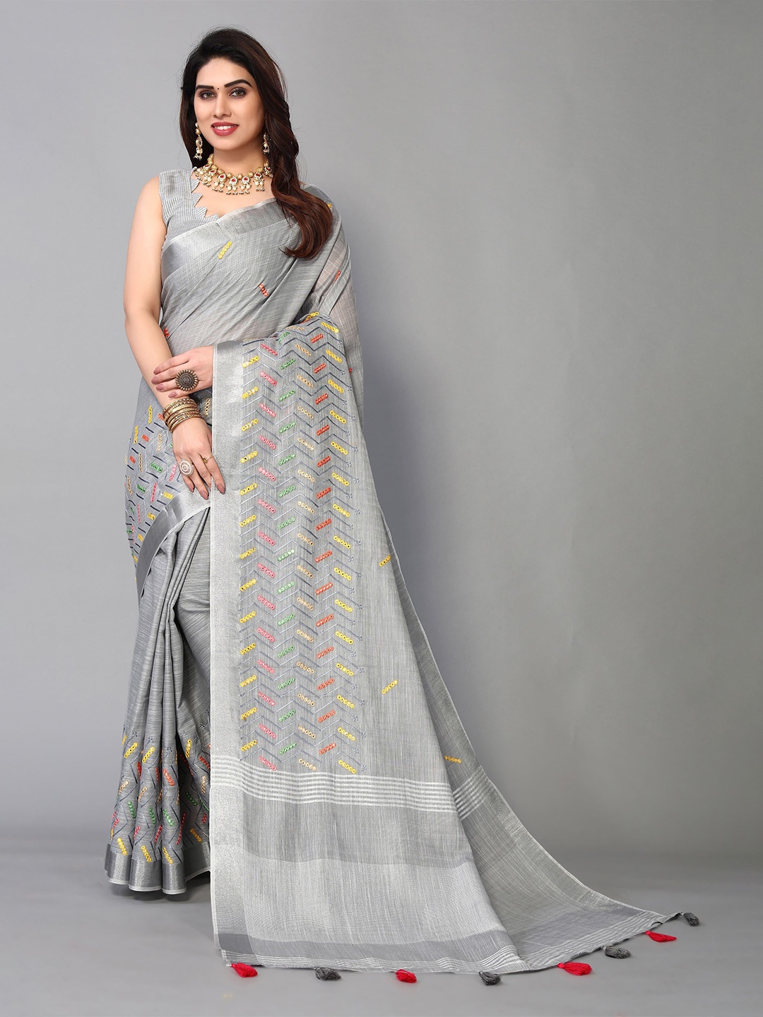 

A.V.M Prints Embellished Mirror Work Maheshwari Saree, Grey