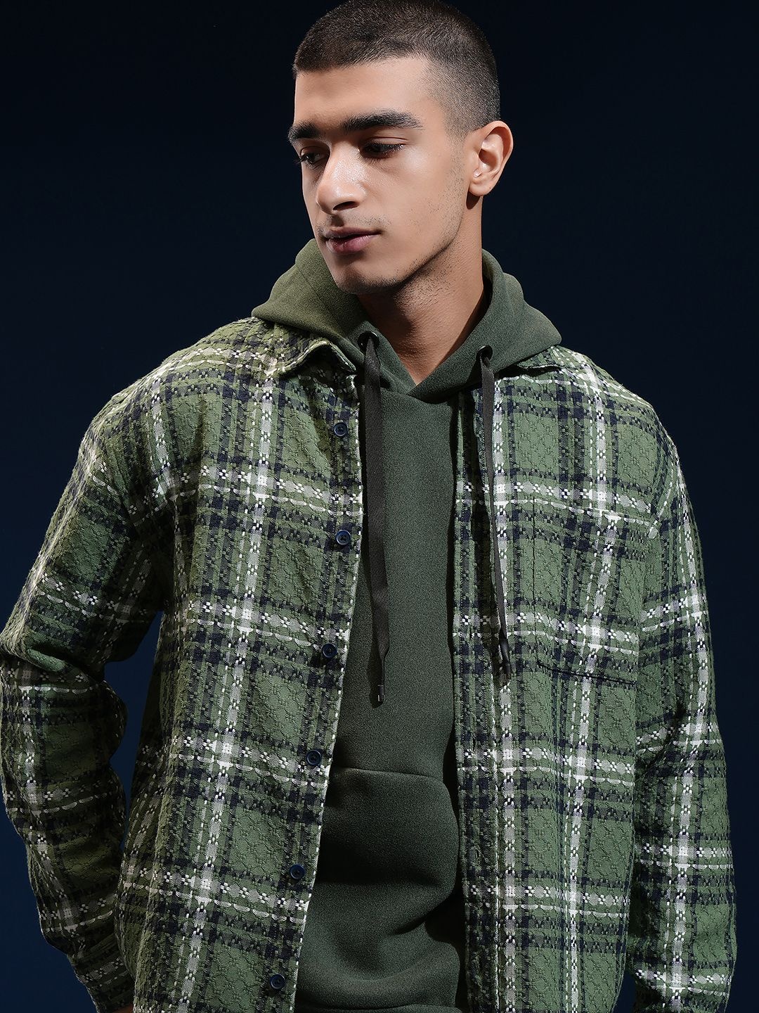 

HIGHLANDER Men Opaque Checked Casual Shirt, Green