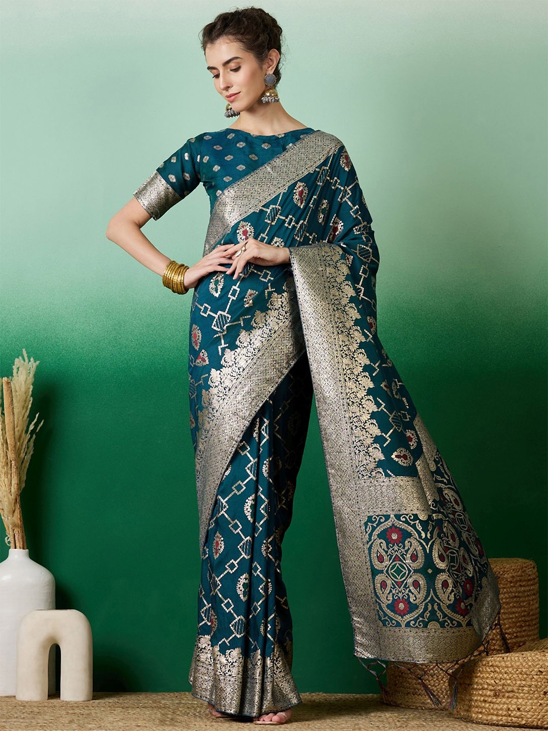 

A.V.M Prints Woven Design Zari Saree, Teal