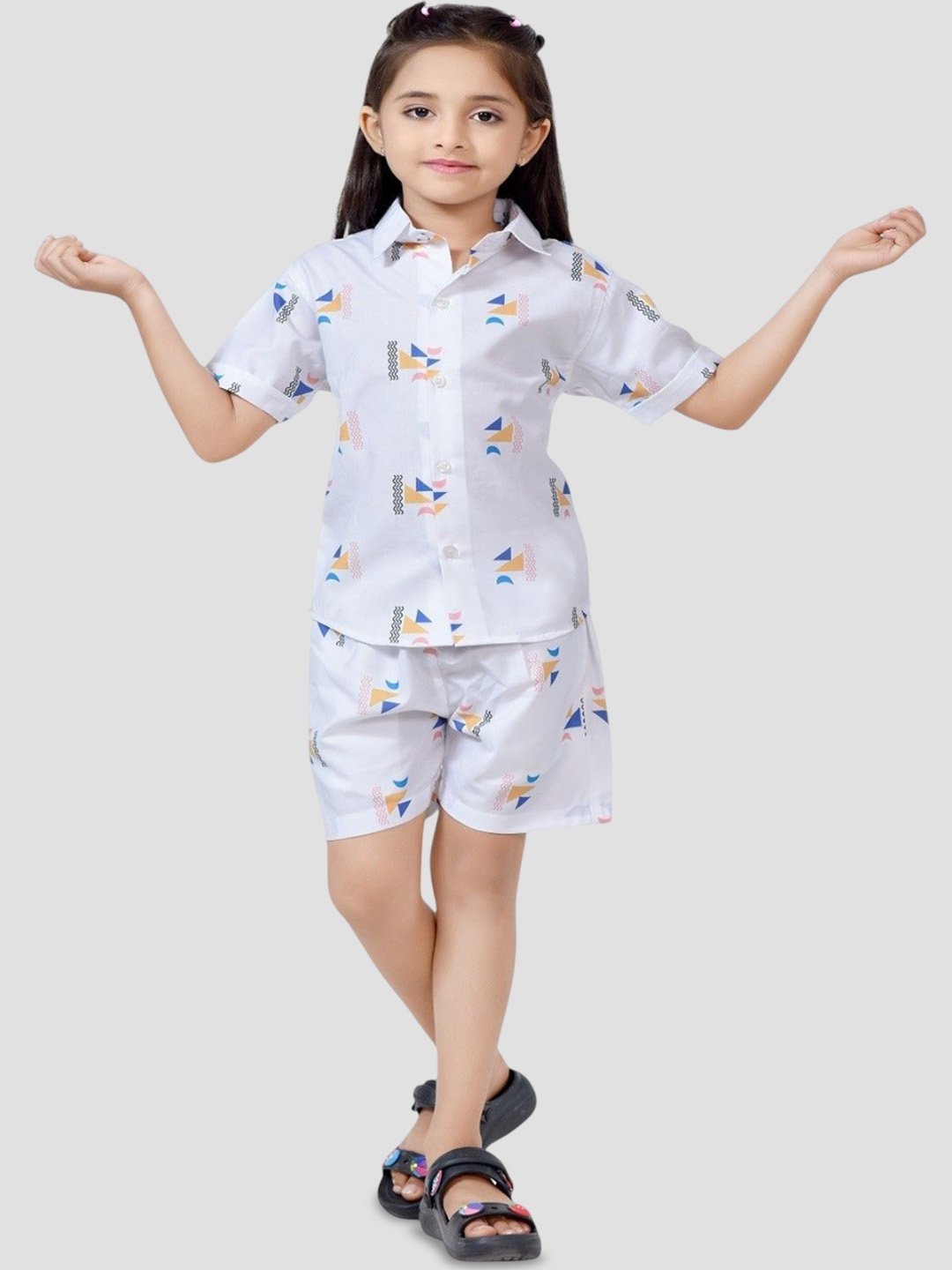 

BAESD Girls Printed Pure Cotton Shirt With Shorts Clothing Set, White