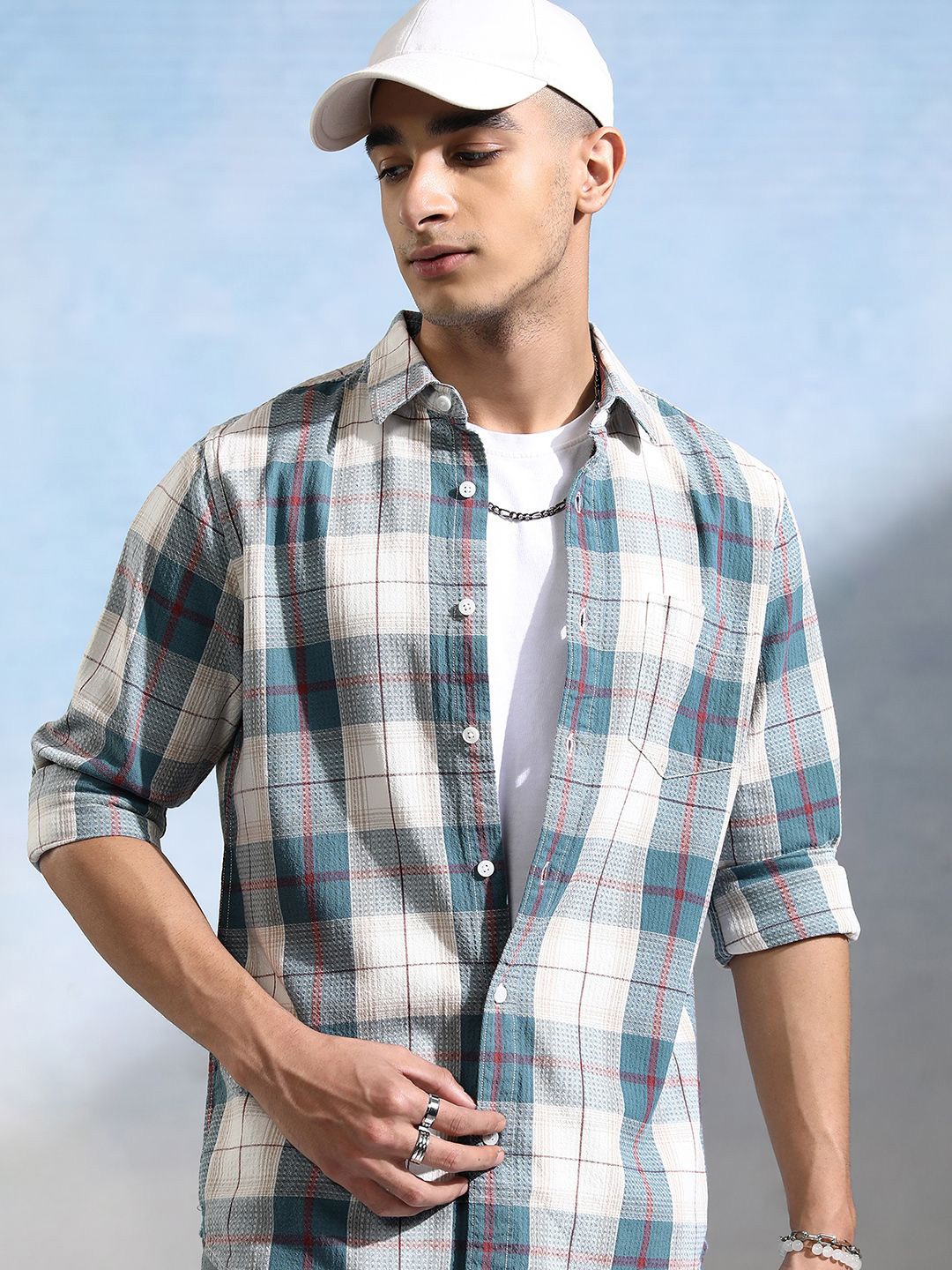 

HIGHLANDER Men Slim Fit Opaque Checked Casual Shirt, Off white