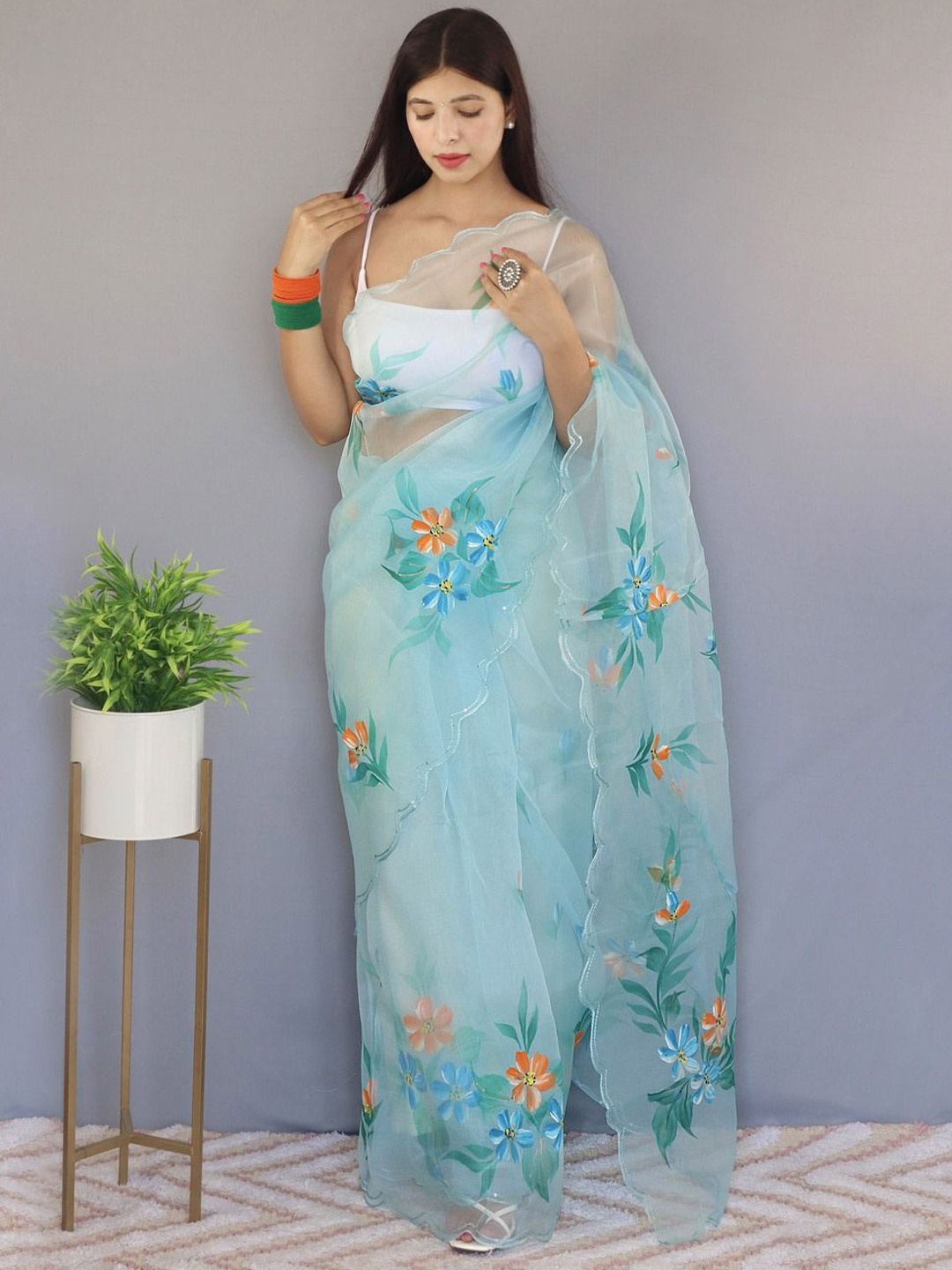 

Anouk Floral Embroidered Organza Saree, Turquoise blue
