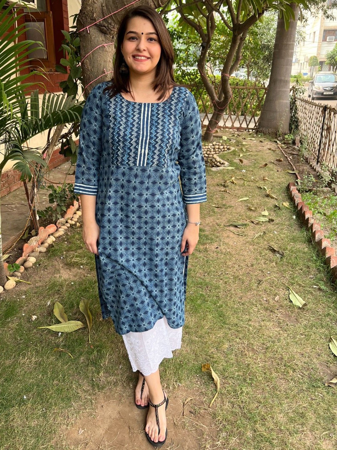 

Sanskritam Round Neck Floral Printed Straight Cotton Kurta, Violet