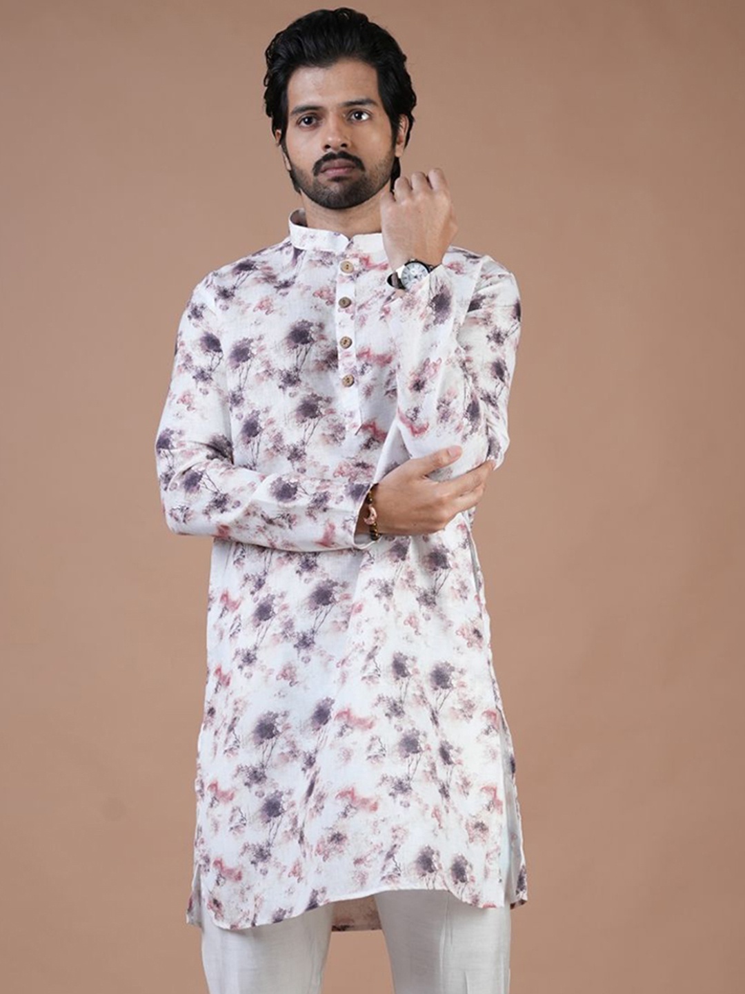 

ARYA Men Printed Regular Linen Kurta with Pyjamas, White
