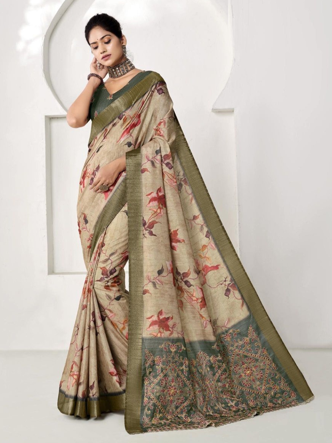 

MAHALASA Ethnic Motifs Zari Art Silk Tussar Saree, Green