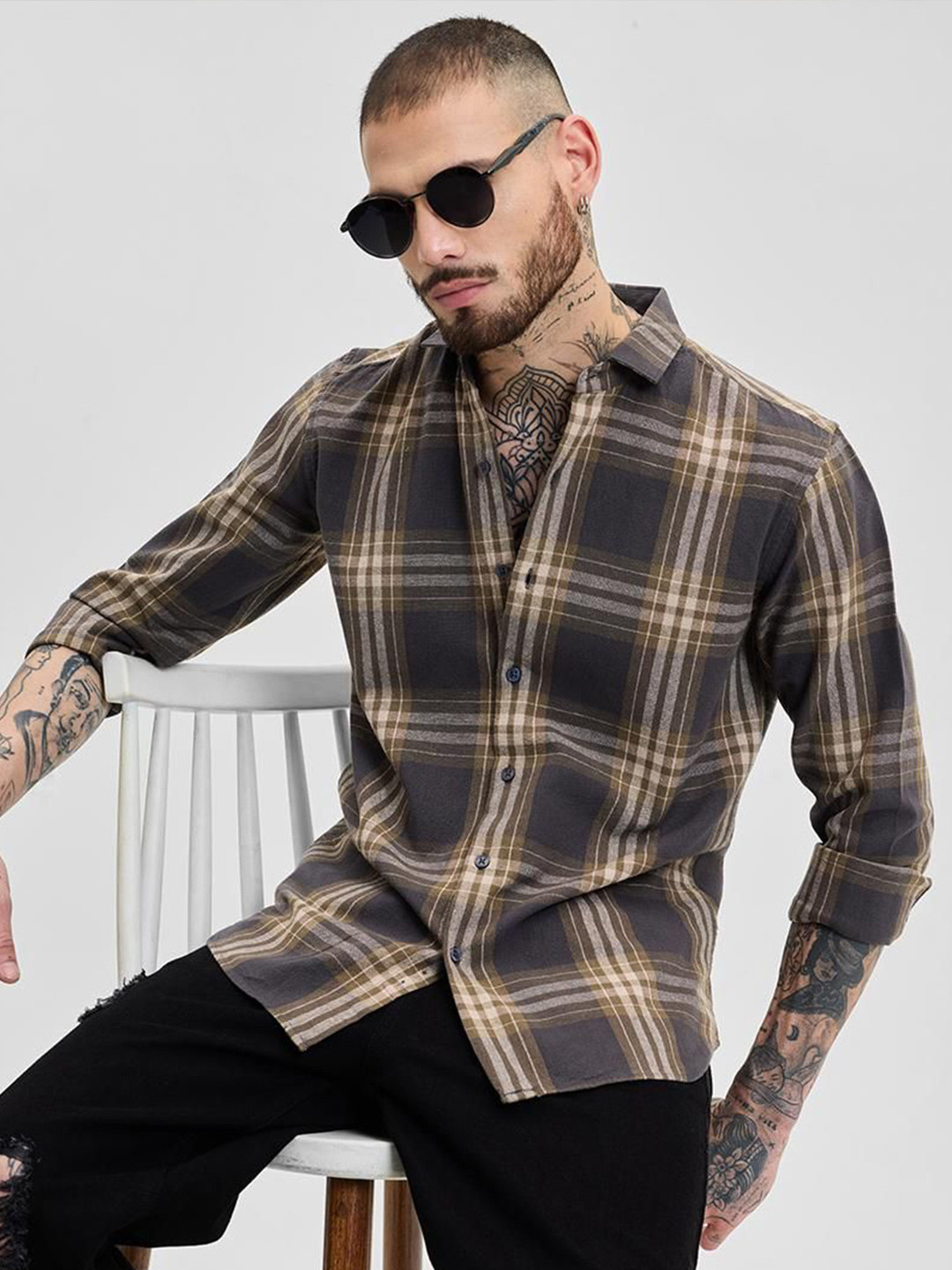 

Snitch Men Smart Slim Fit Opaque Checked Casual Shirt, Brown