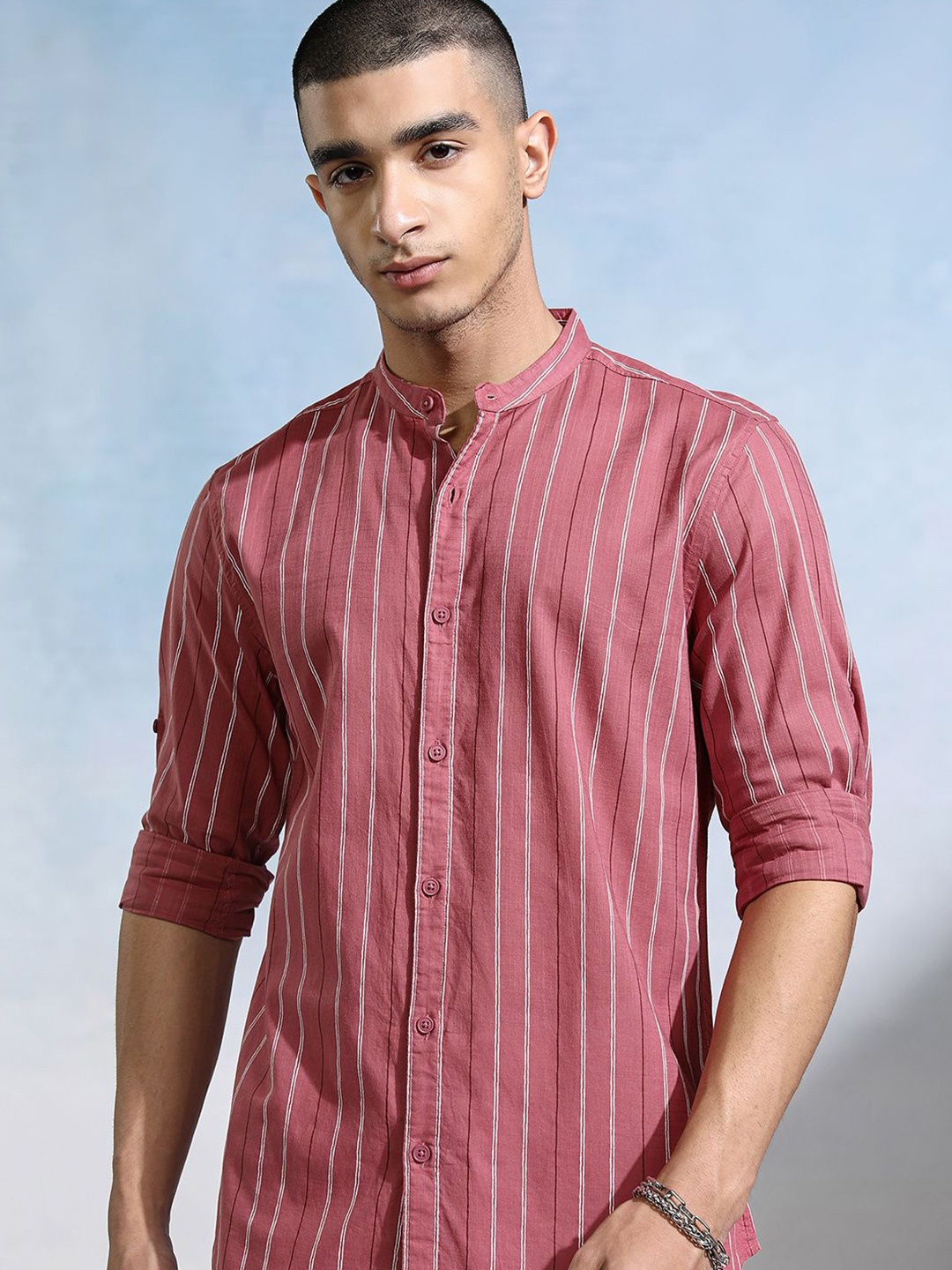 

HIGHLANDER Men Striped Mandarin Collar Roll Up Sleeve Casual Shirt, Red