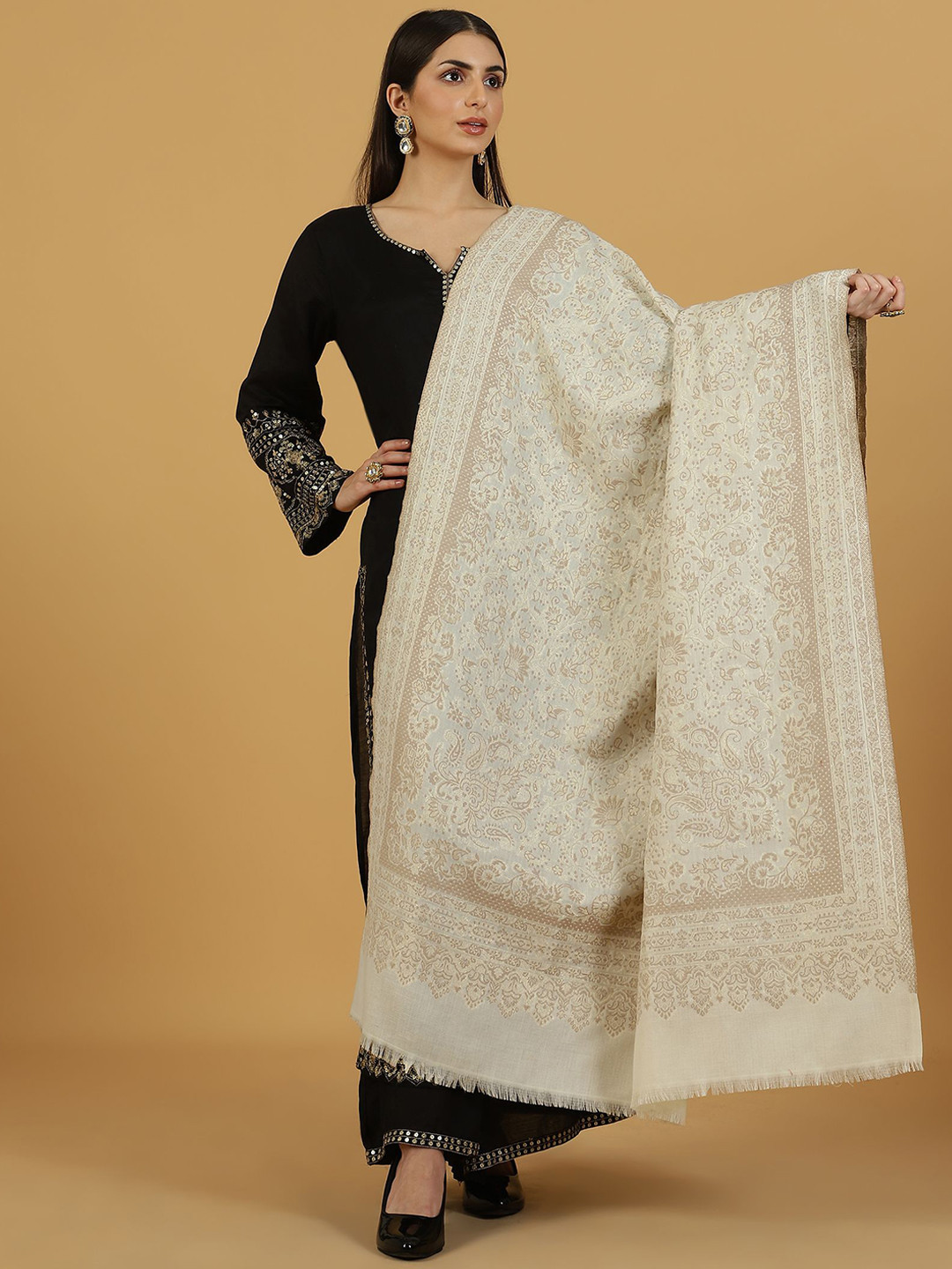 

La Vastraa Women Floral Woven Design Shawl, Off white