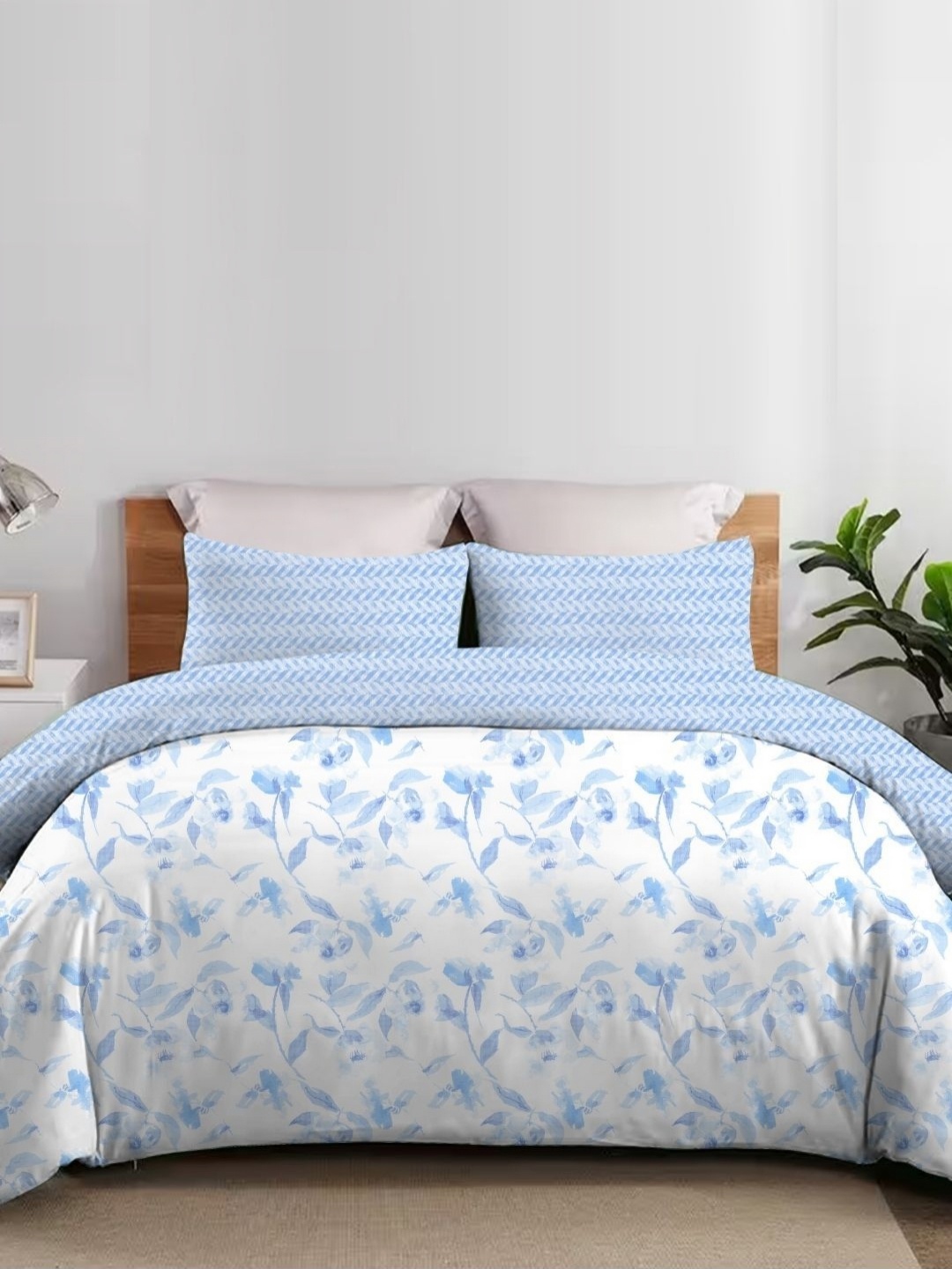 

Sleeping Owls- because your sleep matters White Printed 400 GSM Double Bed Comforter
