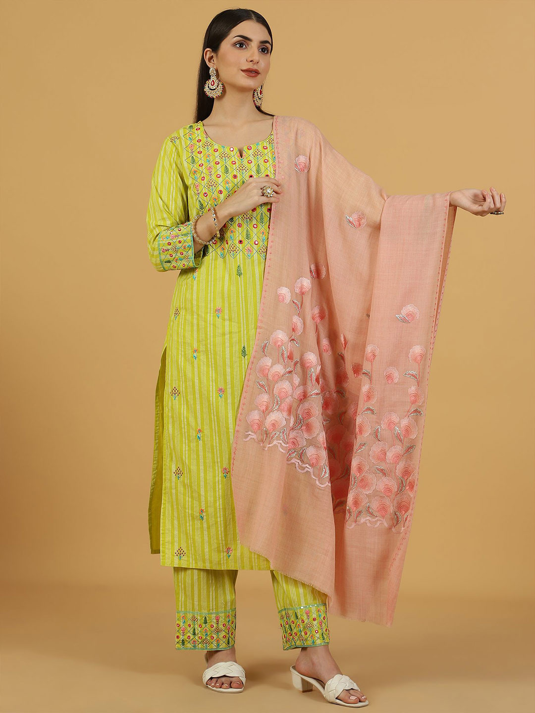 

La Vastraa Floral Embroidered Shawl, Pink