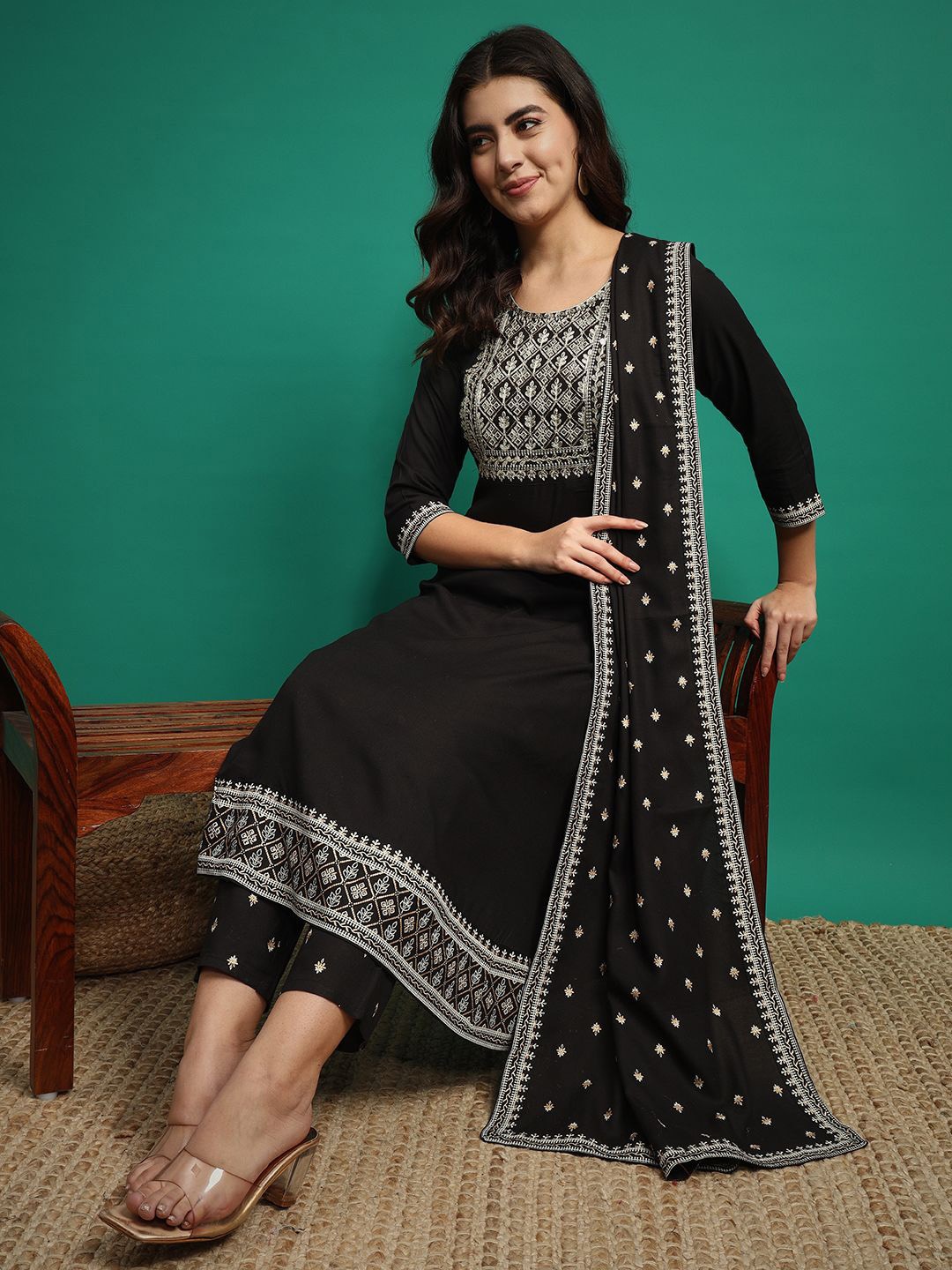 

IkDaiya Floral Embroidered Sequinned Regular A-Line Kurta with Trousers & Dupatta, Black