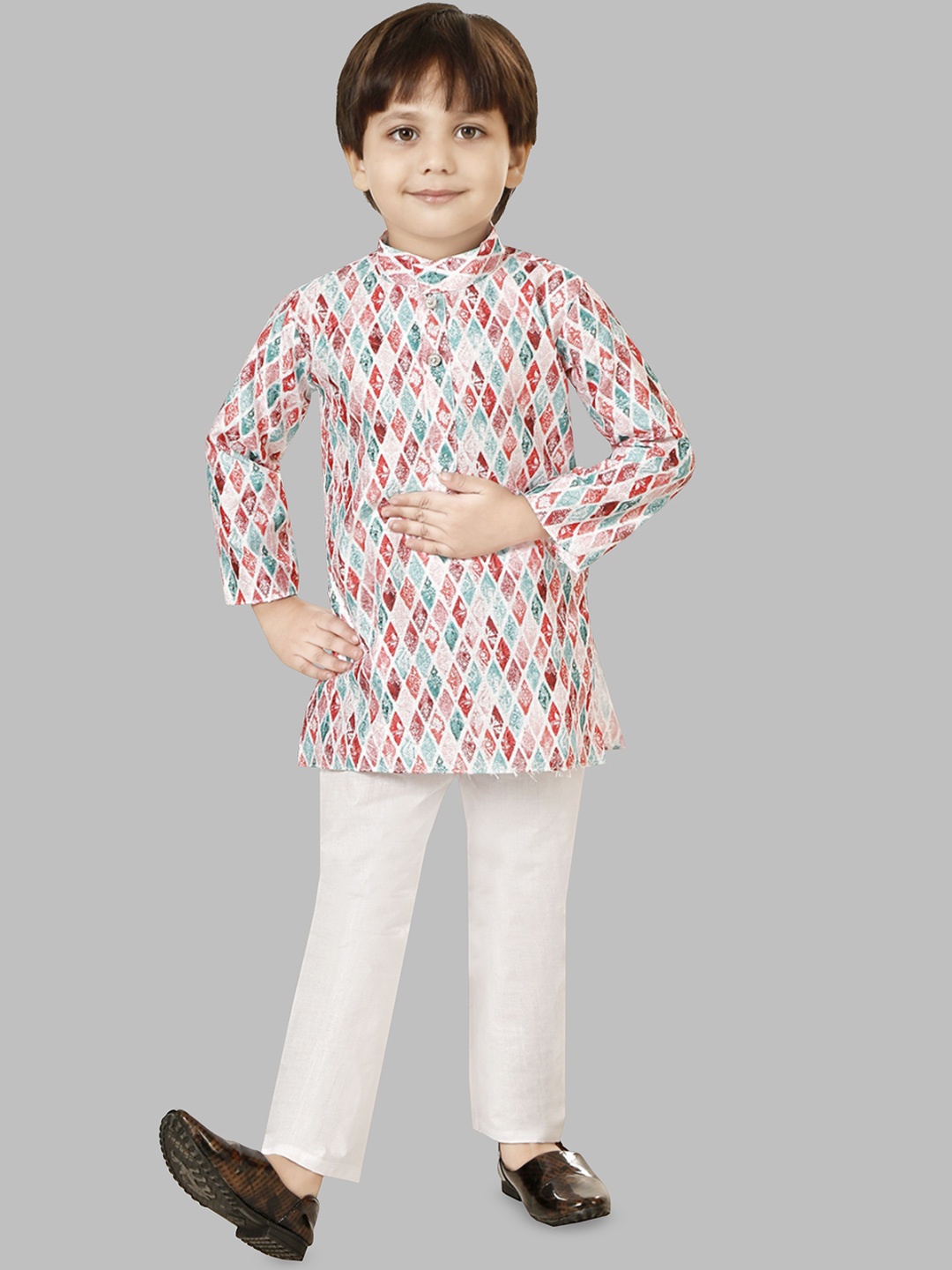 

BAESD Boys Printed Regular Kurta with Pyjamas, Red