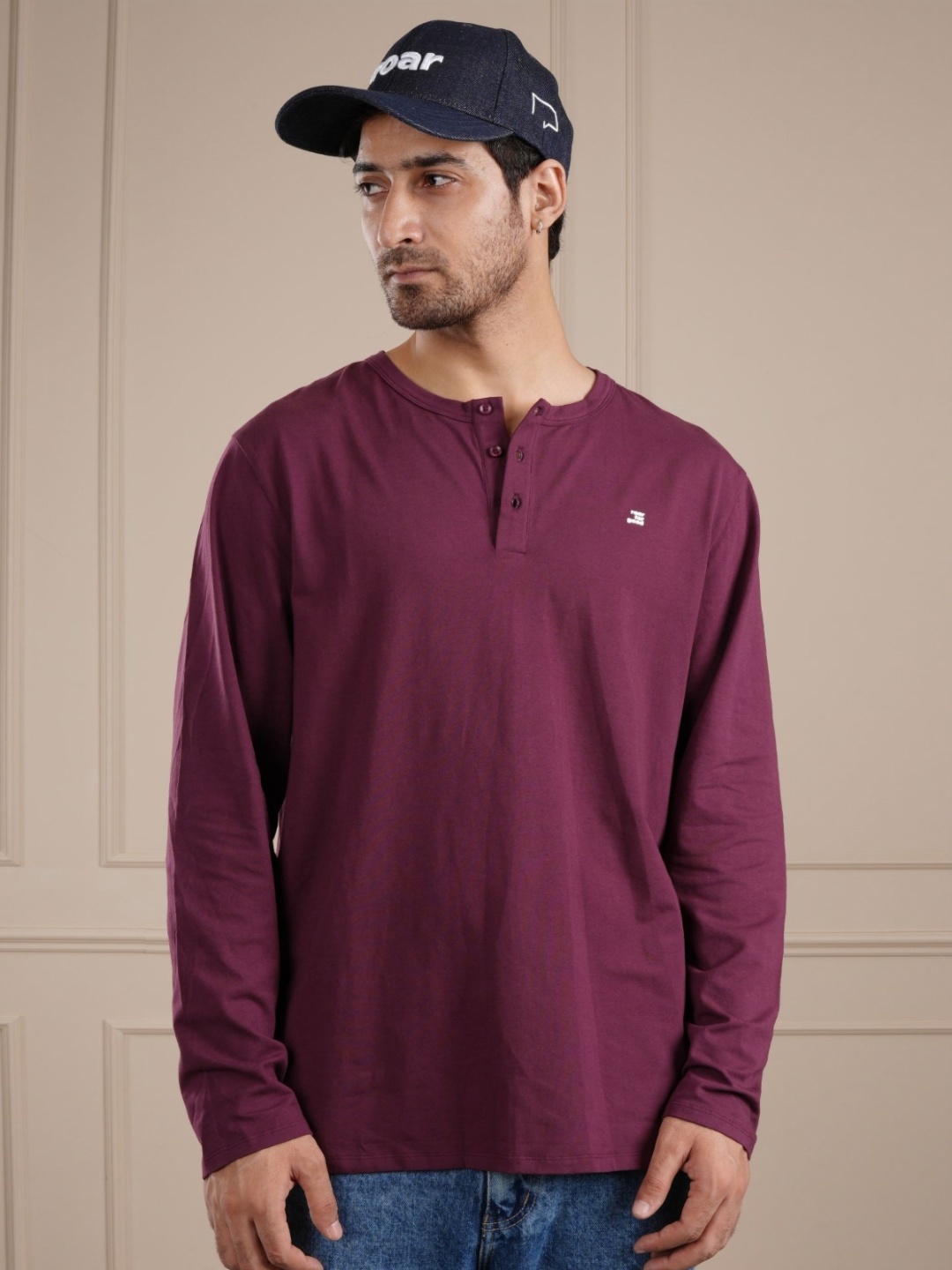 

ROAR FOR GOOD Men Solid Henley Neck Organic Cotton T-shirt, Burgundy