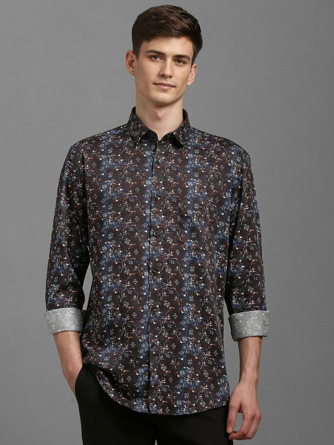 

Louis Philippe Sport Men Slim Fit Floral Opaque Printed Casual Shirt, Brown