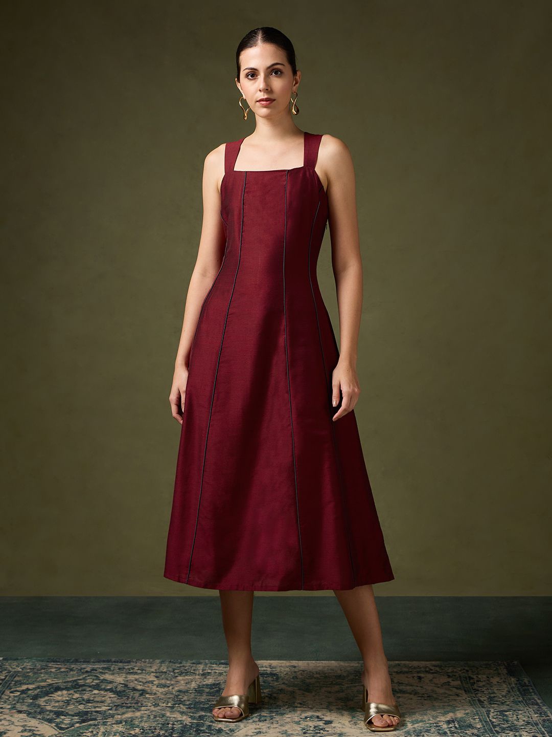 

Saaki Women Cotton A-Line Midi Dress, Maroon