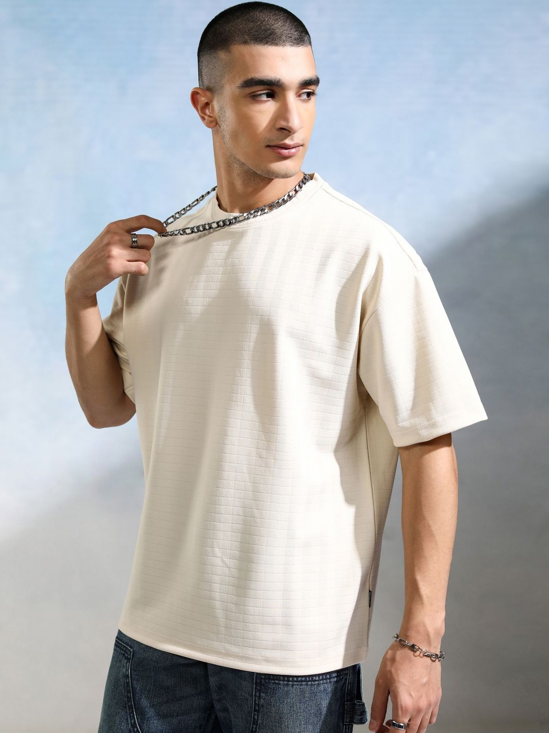 

HIGHLANDER Men Round Neck Knitted Textured Dropshoulder Oversized Fit Tshirt, Cream