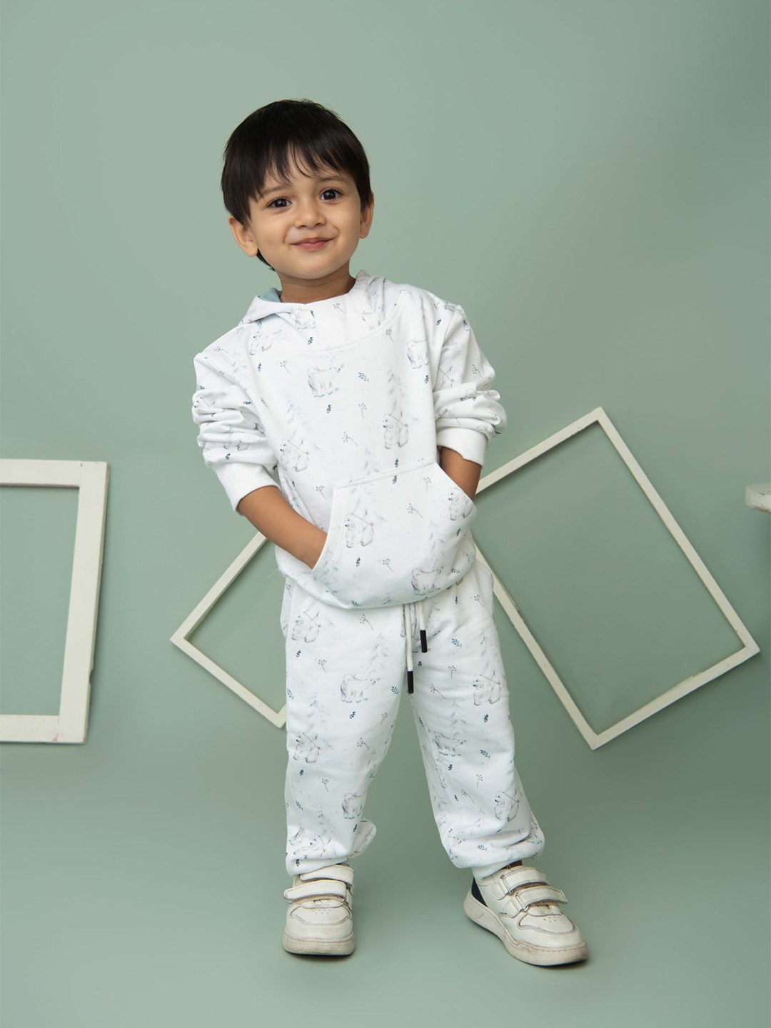 

COT & CANDY Unisex Kids Printed Hooded Sweatshirt, White