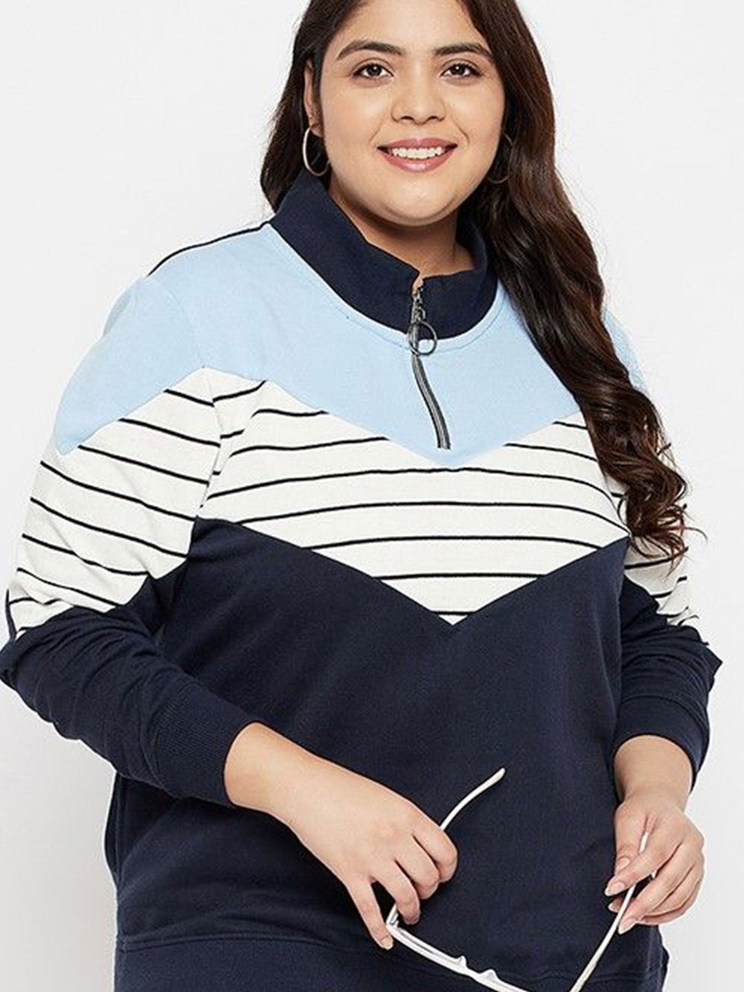 

AUSTIVO Women Colourblocked Sweatshirt, Multi