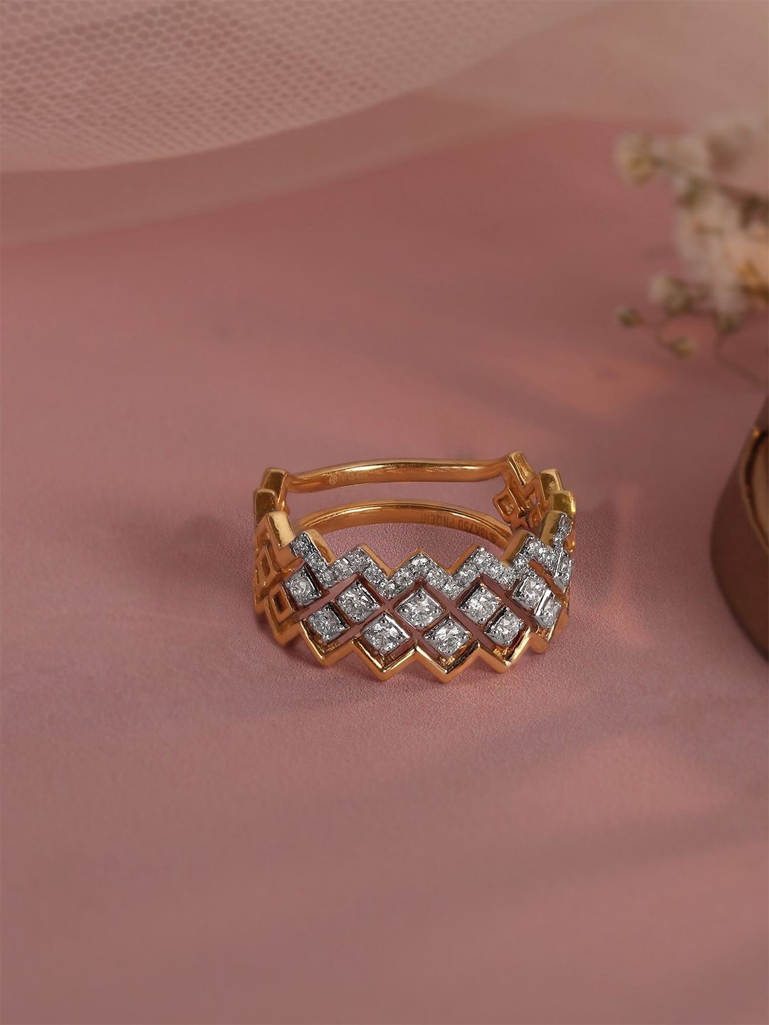 

Mia by Tanishq Women 18KT Gold & Diamond Finger Ring -4.37 g, Yellow