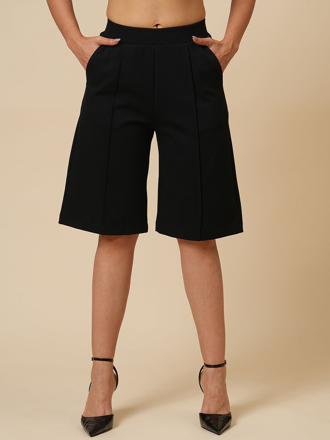 

Chemistry Women High-Rise Knee Length Shorts, Black