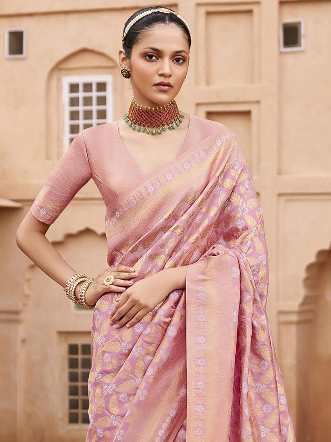 

Anouk Woven Design Zari Silk Blend Designer Banarasi Saree, Mauve