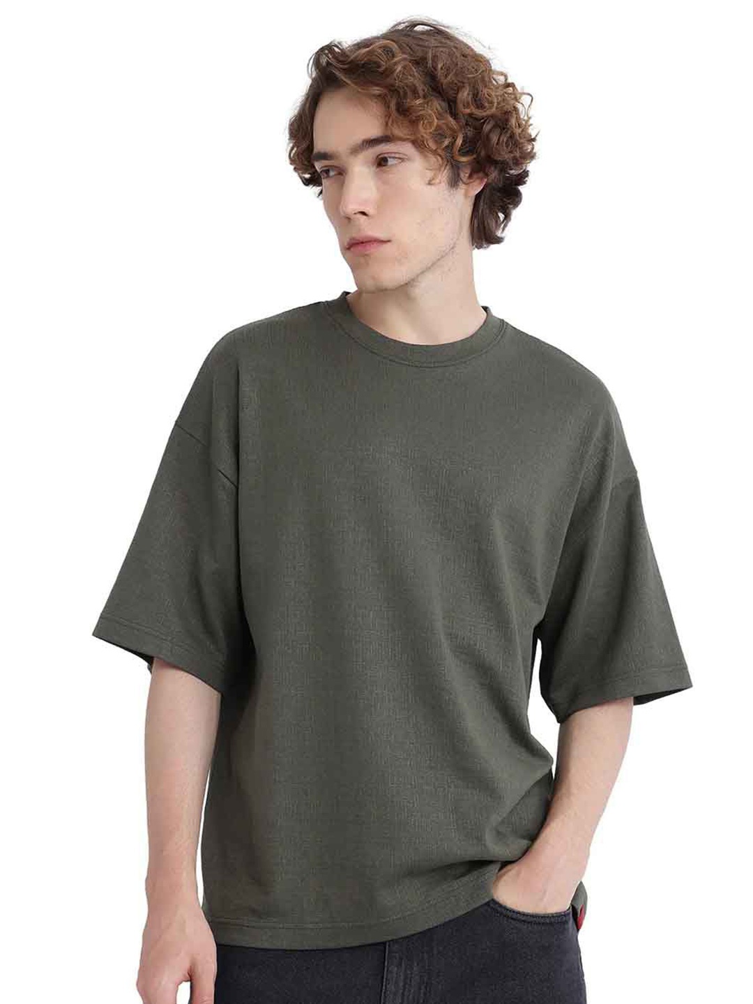 

RARE RABBIT Men Drop-Shoulder Sleeves Raw Edge T-shirt, Olive