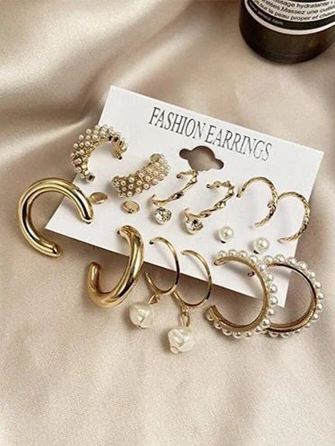 

PolluxCraft Geometric Studs Earrings, White